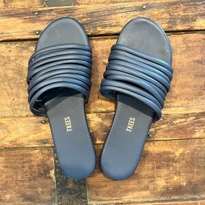 Tkees Caro slide sandals